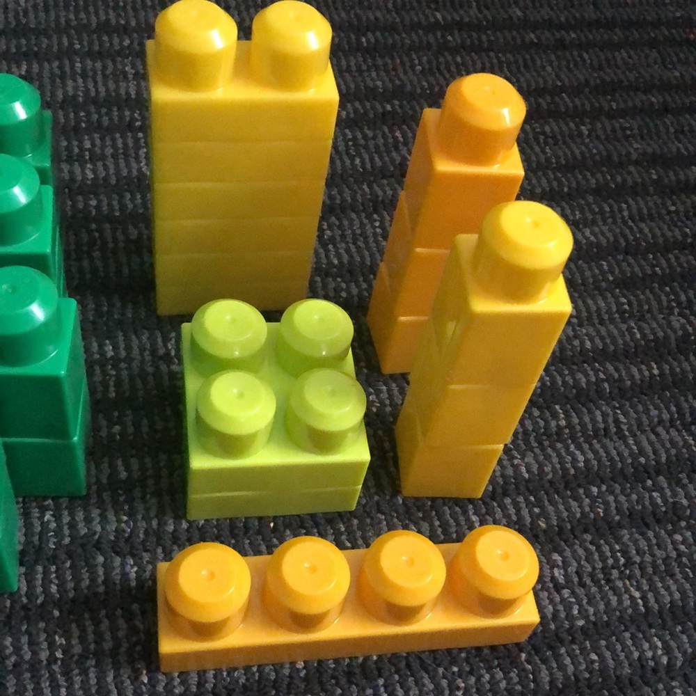 πΆπ» Building Block Set - Picture 4 of 4